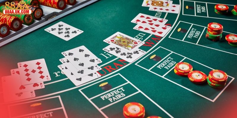 Chiến thuật chơi Blackjack cực tối ưu chuyên gia khuyên